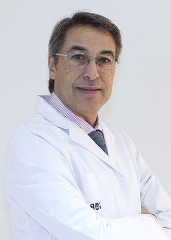 Doctor Dermatologoa Dio Sanz